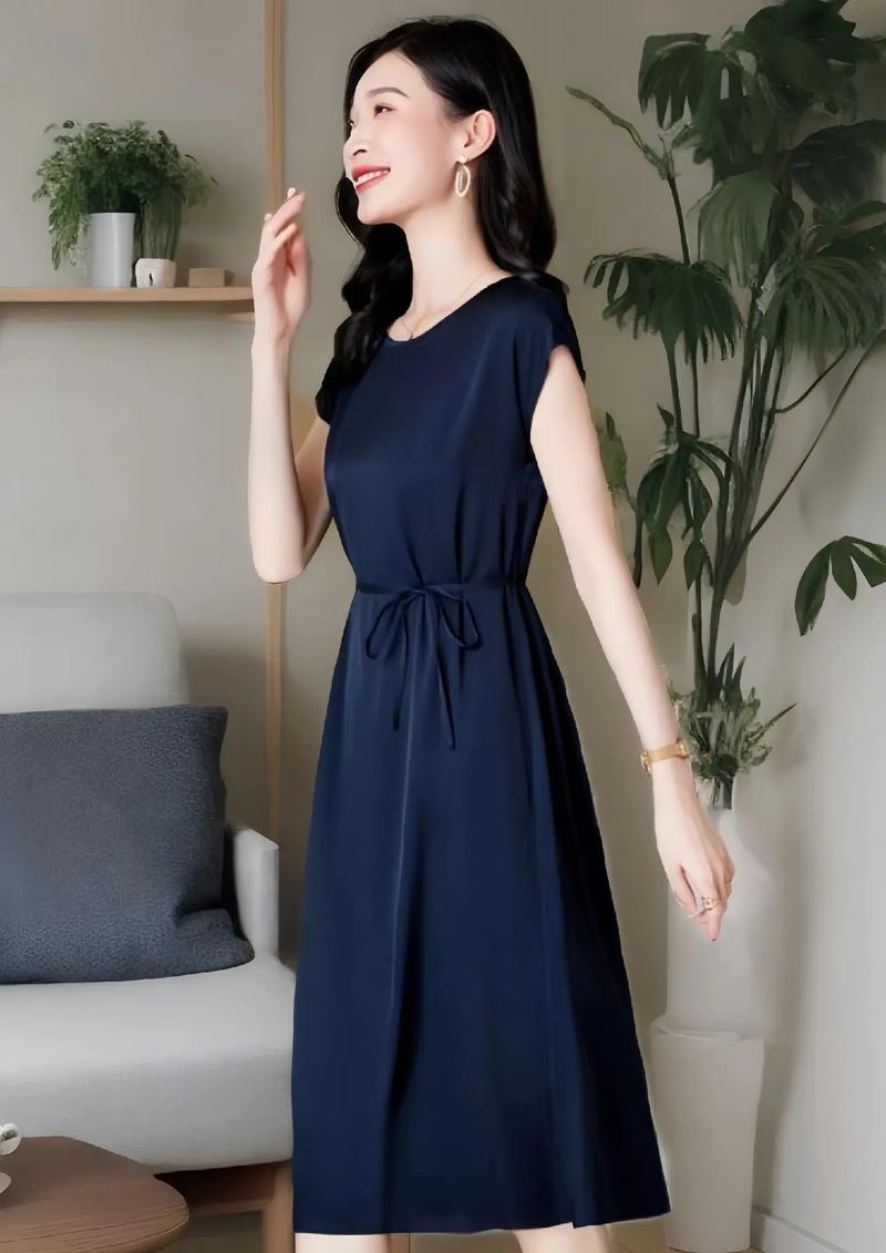 女装款式图片与价格，如何快速找到心仪款？-图2