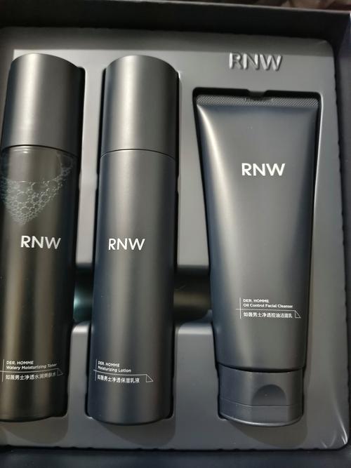 男士护肤怎么选才有效？-图2