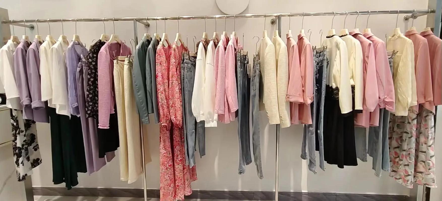 淑女适合什么女装品牌？-图2