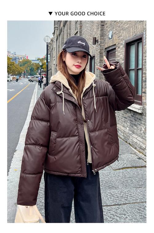 2025羽绒服女装潮趋势是什么？-图3
