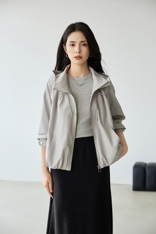 女装搭配时尚秋装图片-图1