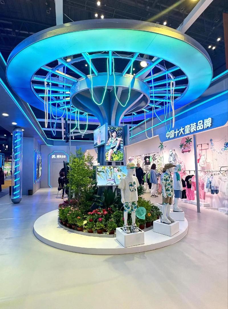 品牌如何覆盖男装、女装、童装全品类？-图2