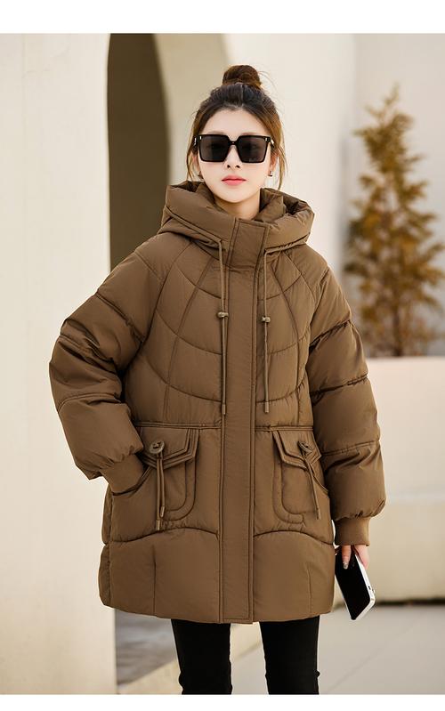 韩版女装2025冬款，主打什么风格？-图2