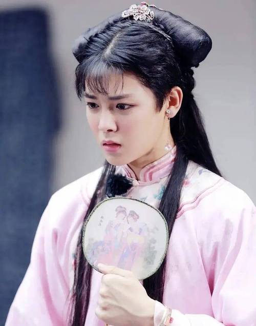 男化女装图片大全，男性穿女装的视觉呈现？-图2