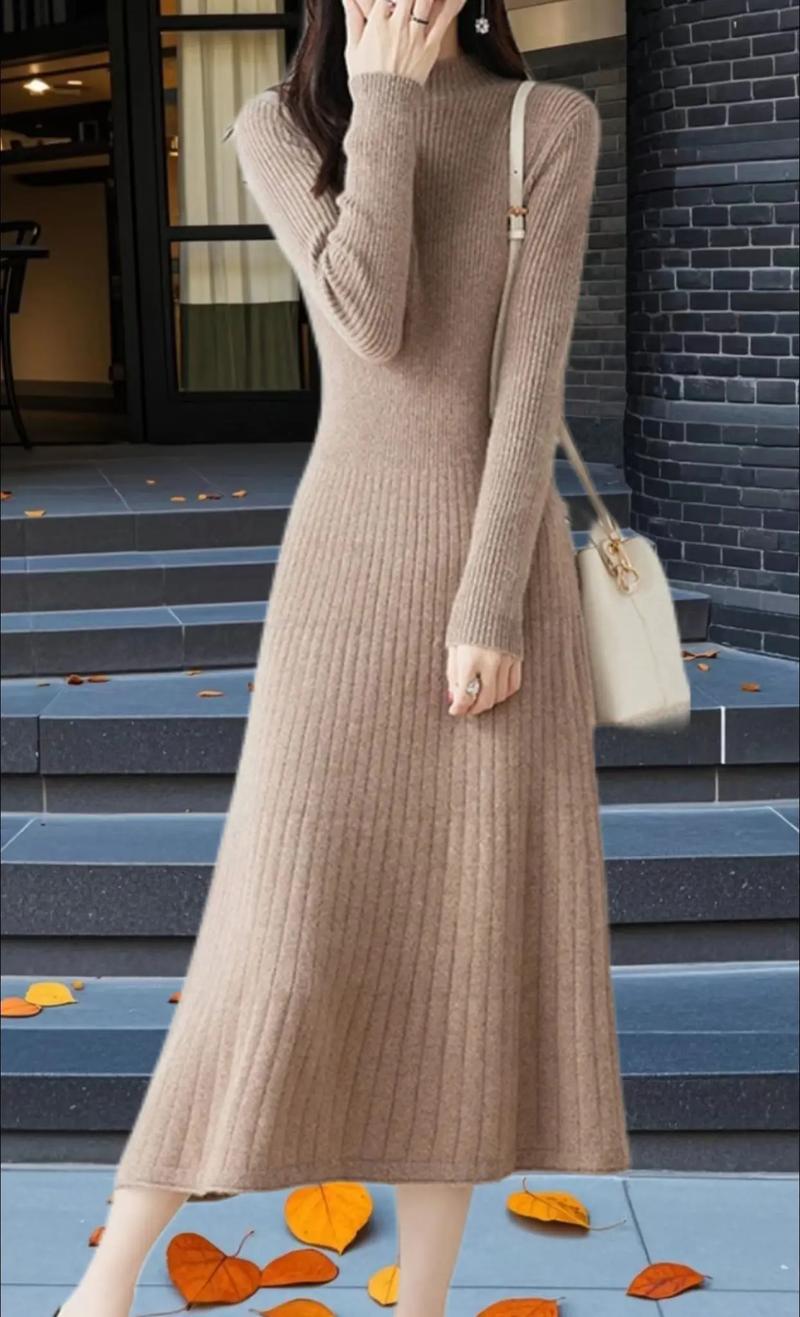冬季中长款连衣裙怎么选才显瘦又保暖？-图1