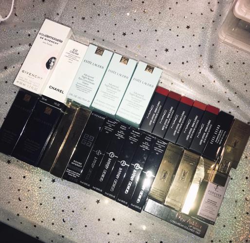 香港护肤品缘何价格亲民？-图3