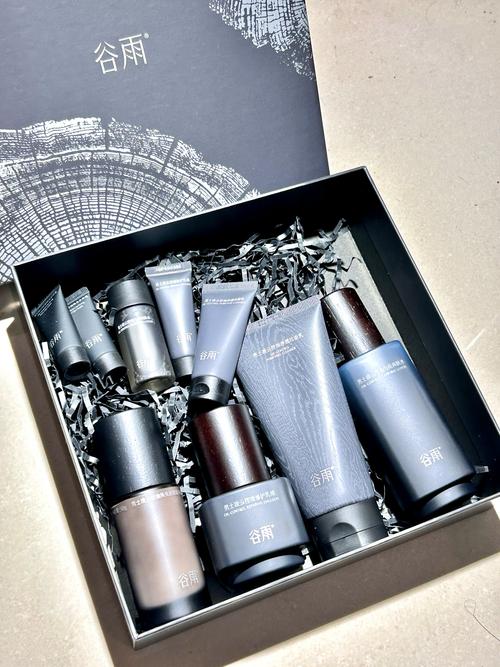 男士护肤品女士能用吗？-图1