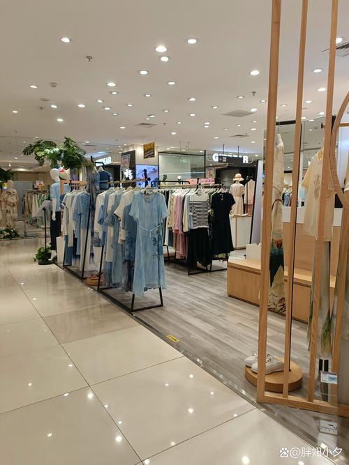 少女情怀女装展示中心，藏着多少温柔故事？-图3