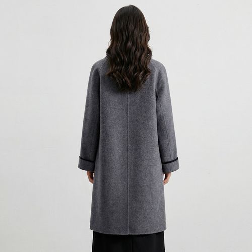 冬季毛呢外套选款，如何兼顾时尚与保暖？-图2