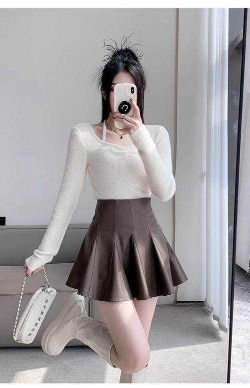 2025新肆皮裙,怎么搭才够时髦?-图3 2025新肆皮裙,怎么搭才够时髦?-图3