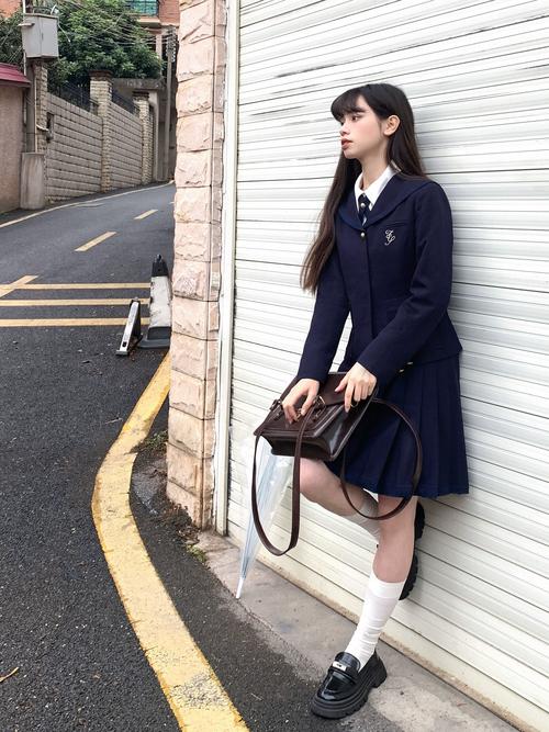 日本当下女装流行色是哪些？-图1