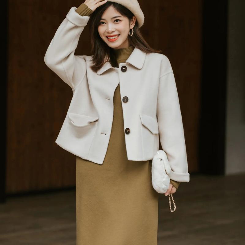 女装毛呢衣服搭配图片-图2