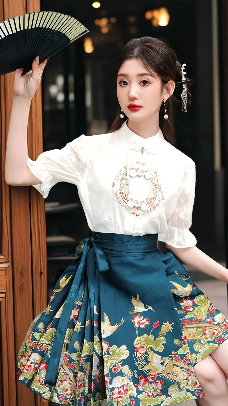 古代夏季女装有何形制与特色？-图1