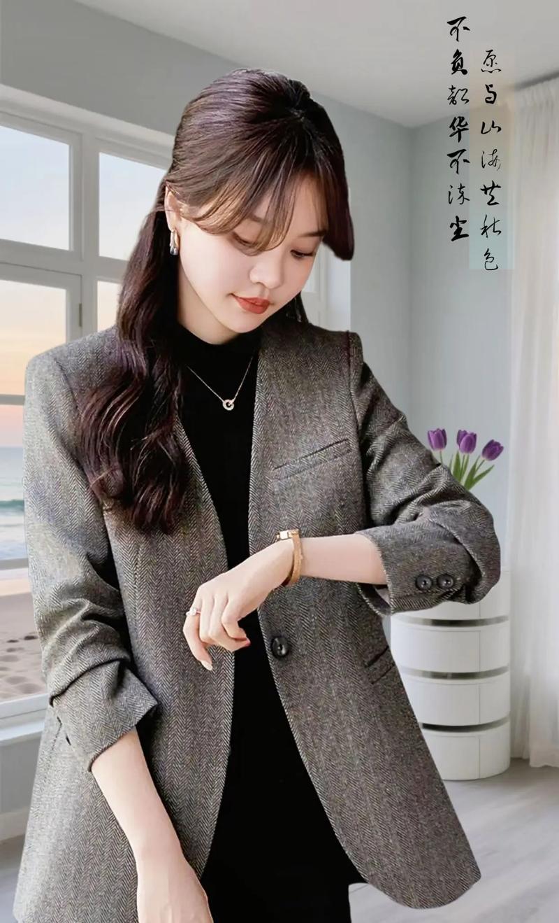 秋季职业女装新款图片-图1