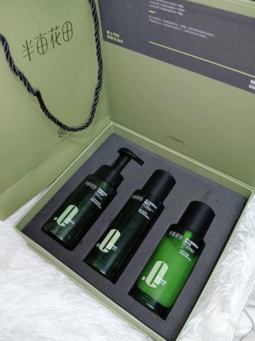 油皮护肤品套装怎么选？控油又清爽的有哪些？-图1