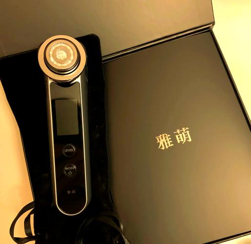 雅萌11蓝光祛痘效果到底怎么样?-图1 雅萌11蓝光祛痘效果到底怎么样?-图1