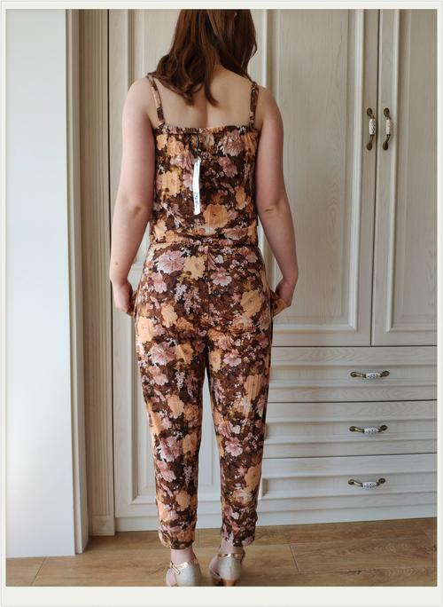 淘宝春装连体裤选款有什么技巧?-图1 淘宝春装连体裤选款有什么技巧?-图1