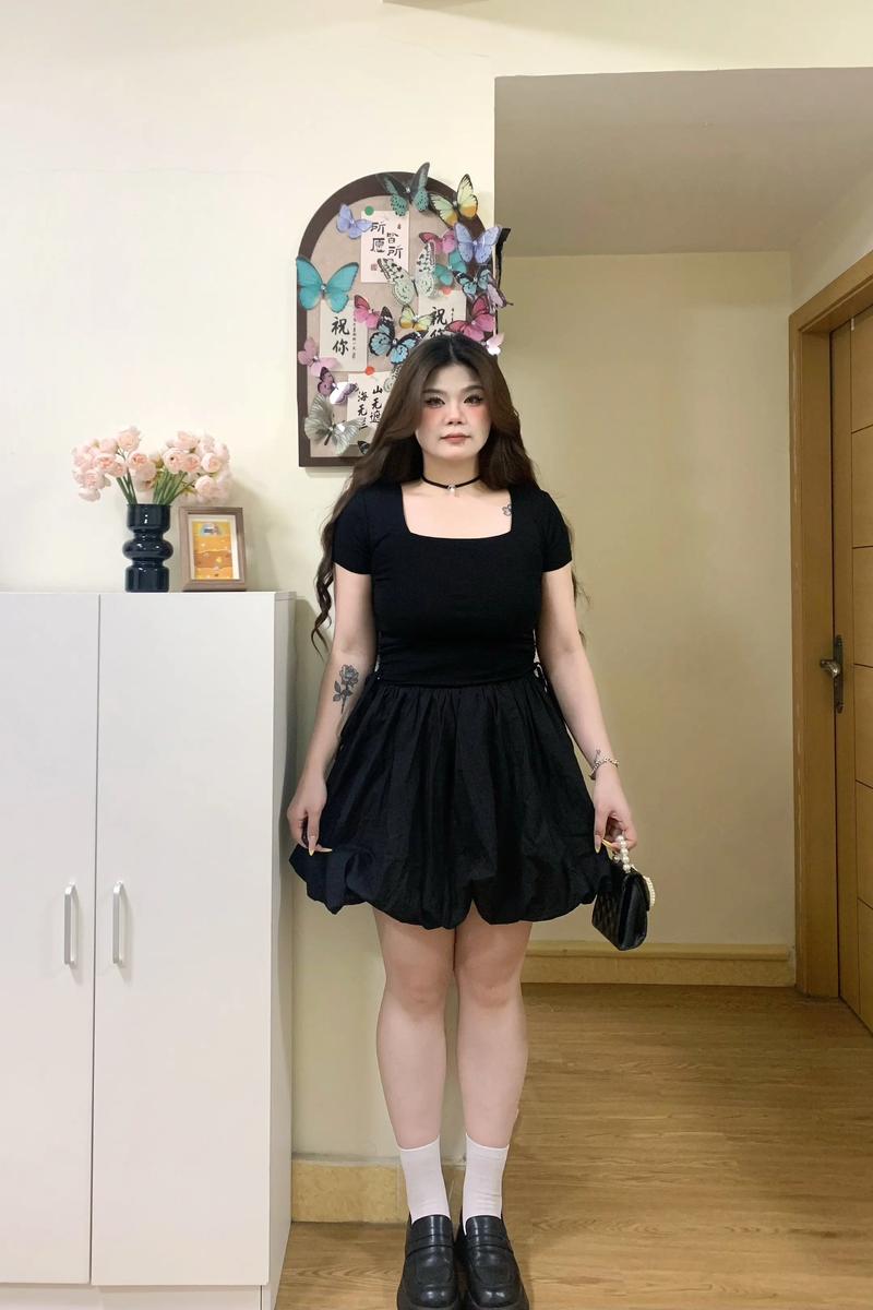 140斤怎么搭显瘦?女装搭配技巧分享-图1 140斤怎么搭显瘦?女装搭配技巧分享-图1