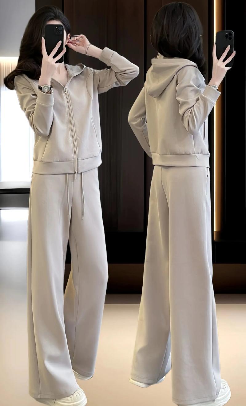 运动女装休闲套装图片有哪些款式？-图1