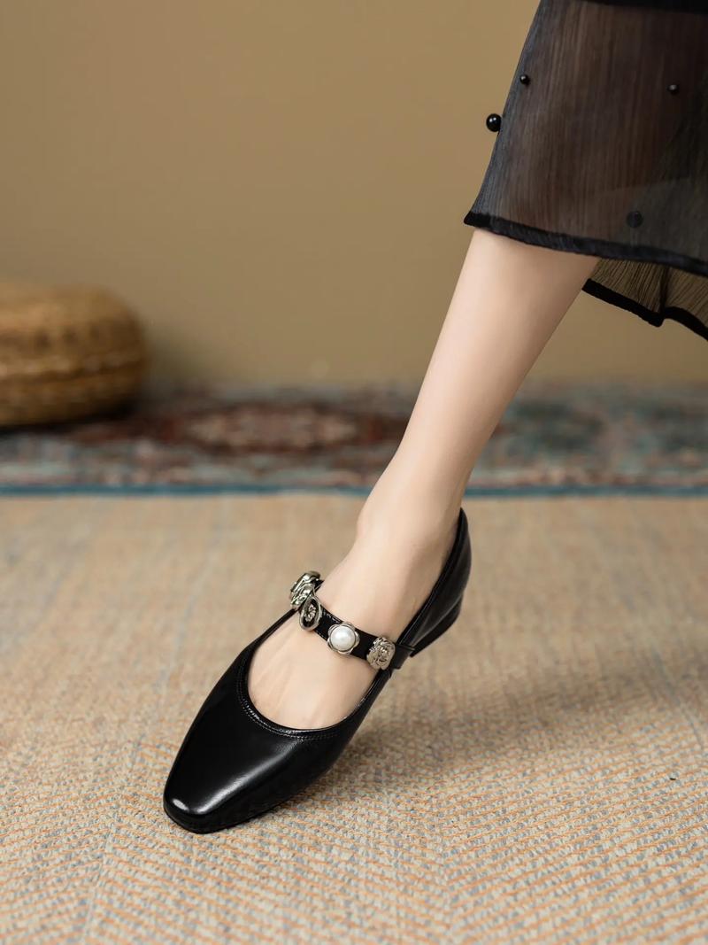 衣服女装鞋子图片图库-图3