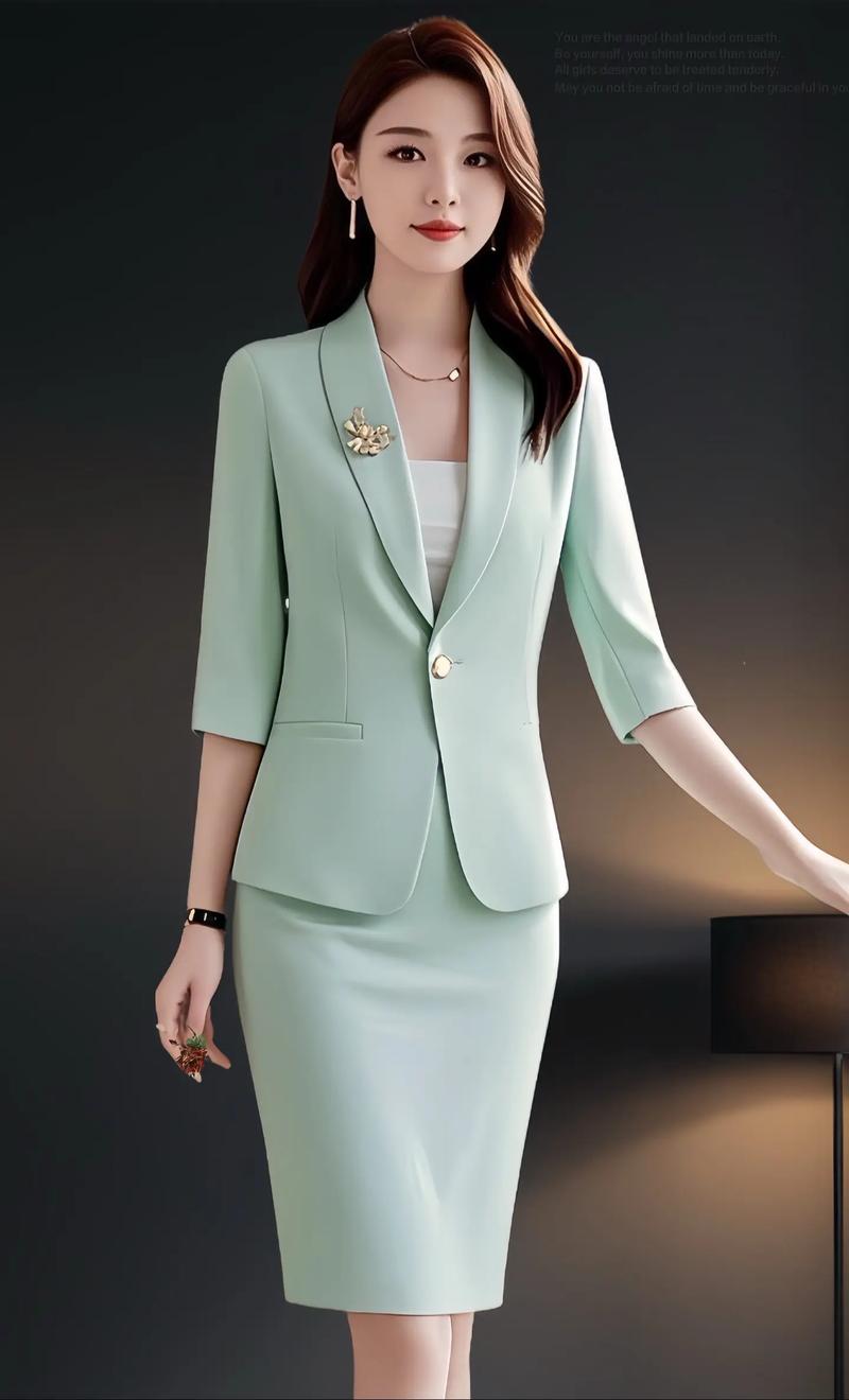 职业衣服女装图片大全-图1 职业衣服女装图片大全-图1