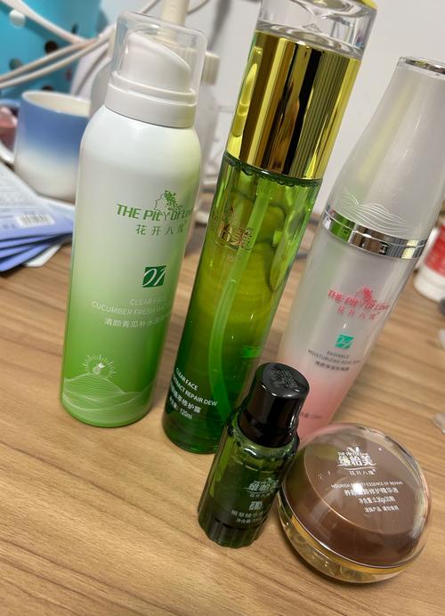 毛孔修复选什么护肤品最有效?-图1 毛孔修复选什么护肤品最有效?-图1