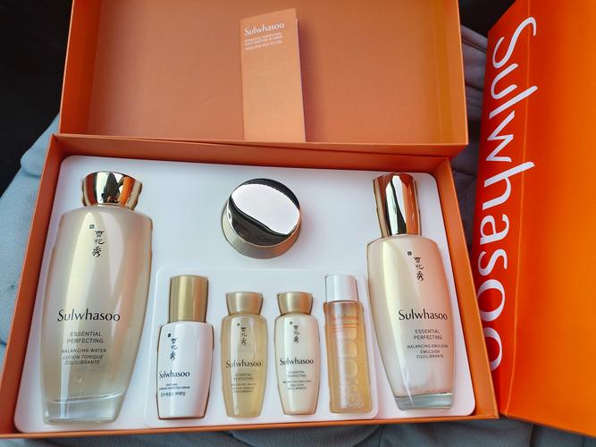 补水护肤套装选哪款效果最好?-图3 补水护肤套装选哪款效果最好?-图3