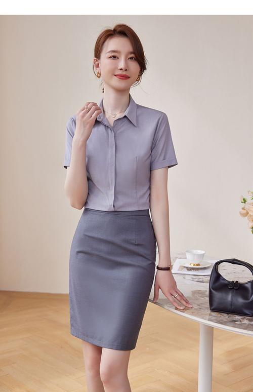 时尚职场夏季女装，如何兼顾得体与清凉？-图1