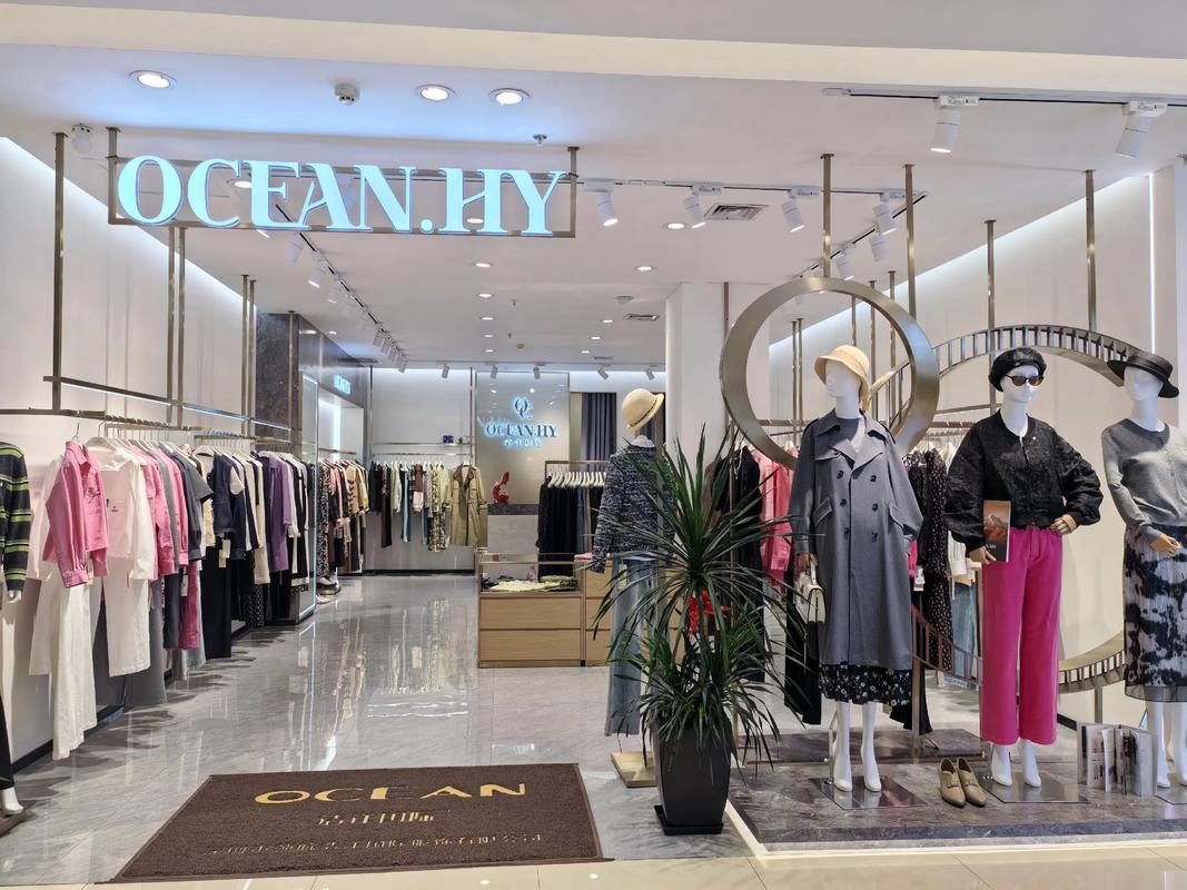 浪漫约定女装厂家具体在哪儿?-图3 浪漫约定女装厂家具体在哪儿?-图3