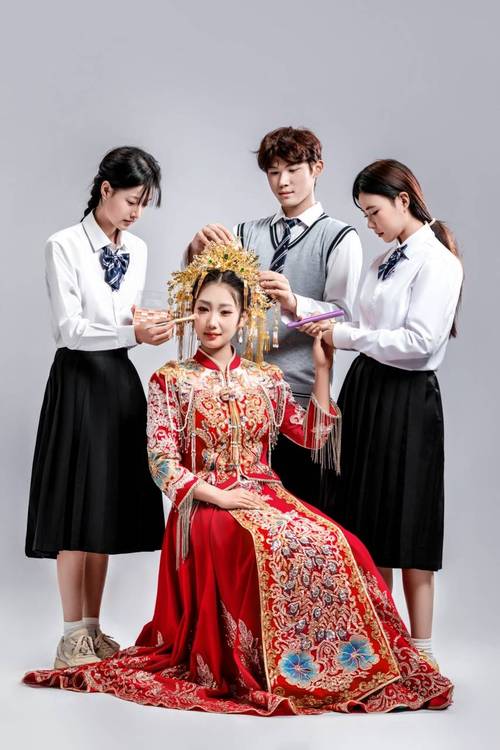 江西护肤化妆培训学校怎么选？-图1