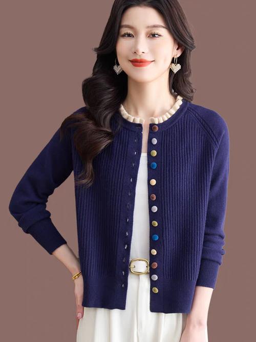 新款女装毛衣外套图片有哪些款式？-图2