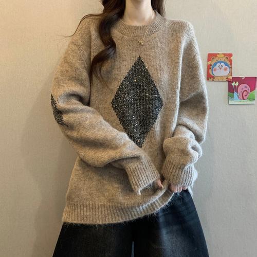 冬季宽松毛衣女装，怎么选才显瘦又时髦？-图1