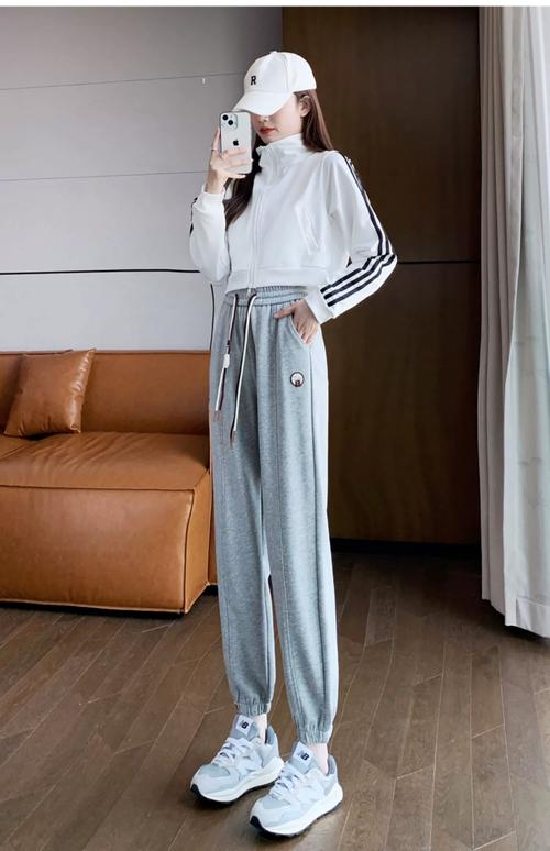 长裤搭鞋怎么选？显瘦百搭技巧？-图1