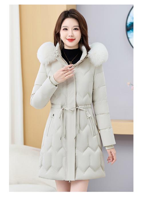 2025秋冬女装样式有哪些新趋势？-图3