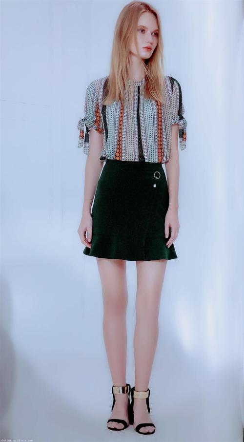 品牌年轻女装图片,如何选对风格?-图3 品牌年轻女装图片,如何选对风格?-图3
