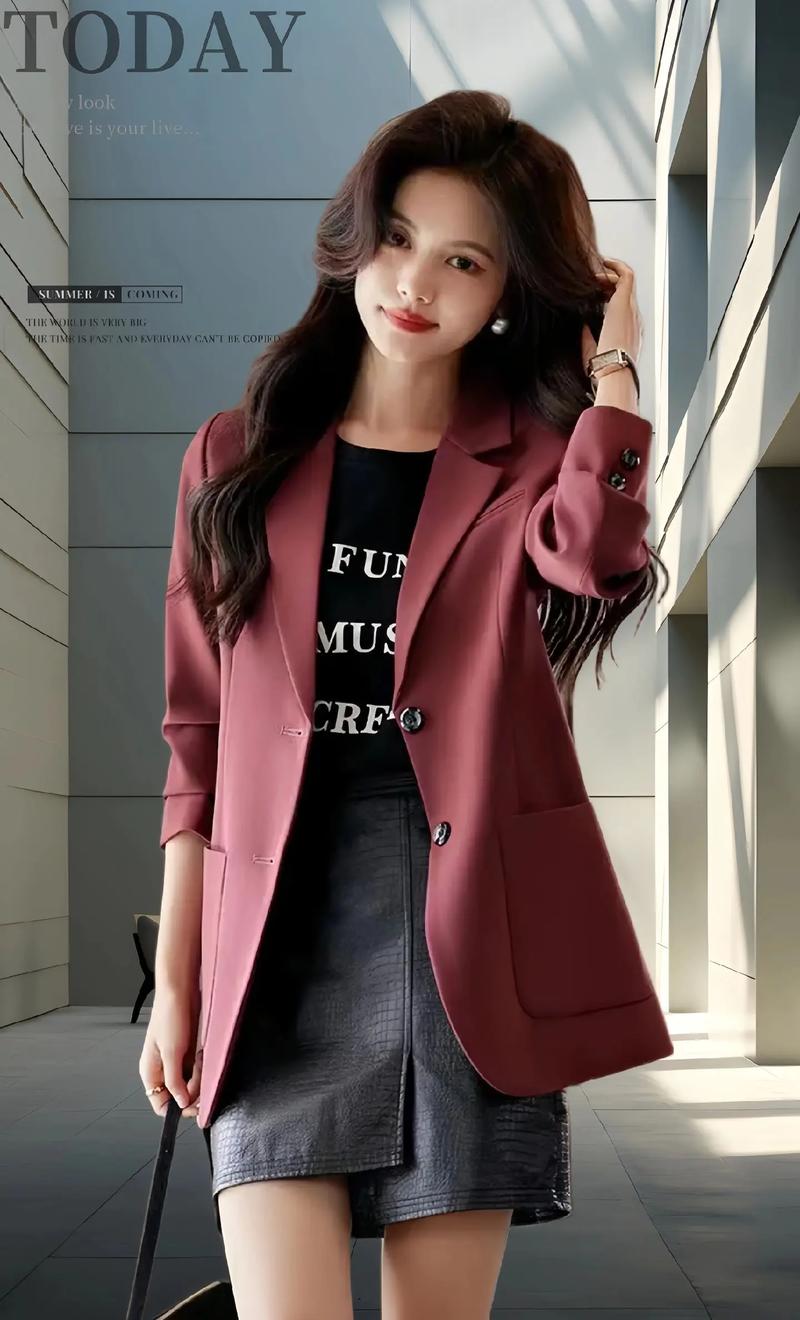 春季女装新款，有哪些时尚亮点？-图1