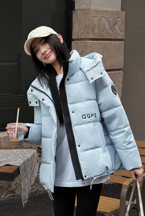 2025冬女装流行趋势有哪些新变化？-图2