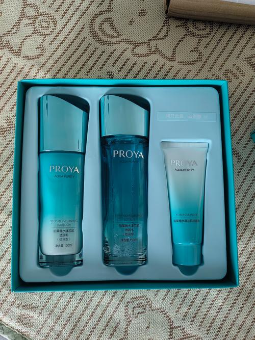 夏天补水控油，护肤品怎么选？-图2