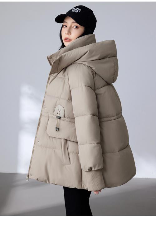 2025冬季女装流行趋势怎么搭？-图3