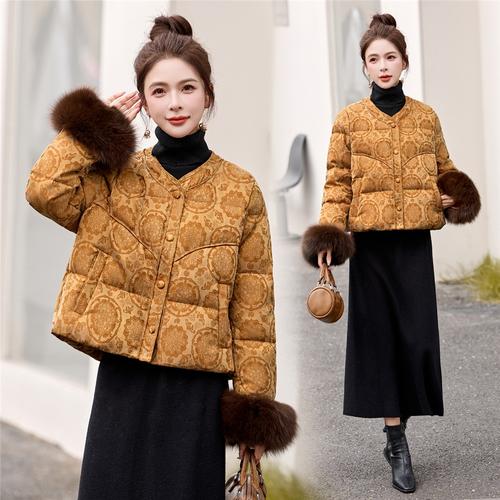 古色女装2025秋冬，新中式如何演绎传统韵味？-图1