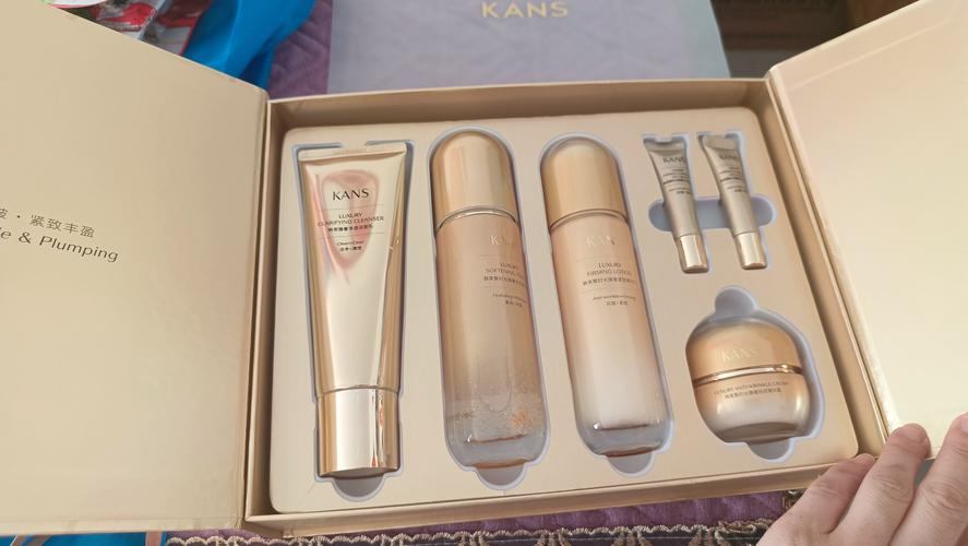 中年女士用什么护肤品-图3