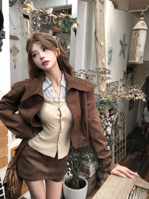 秋季女装外套流行趋势有哪些？-图2