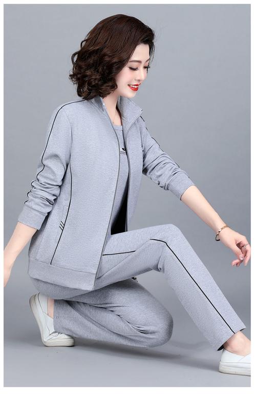 秋季运动女装有哪些热门款式？-图1