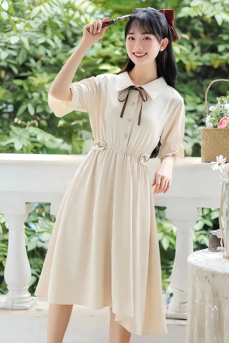 衣服搭配学生女装图片-图3