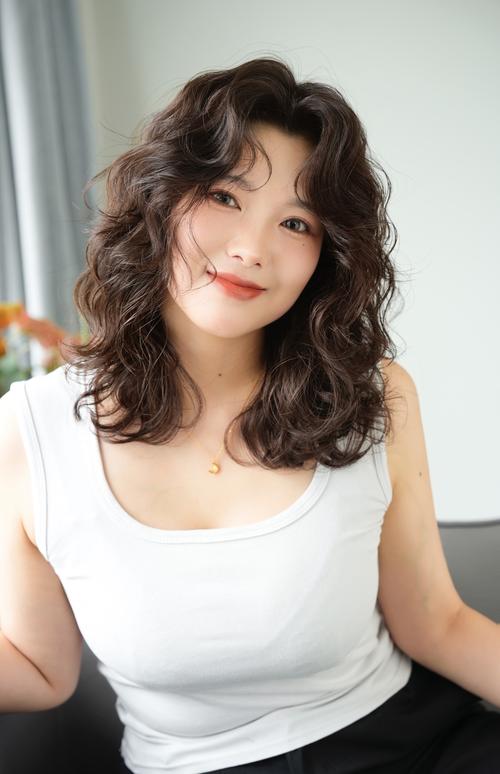 新款女装发型图片，哪种适合你？-图3