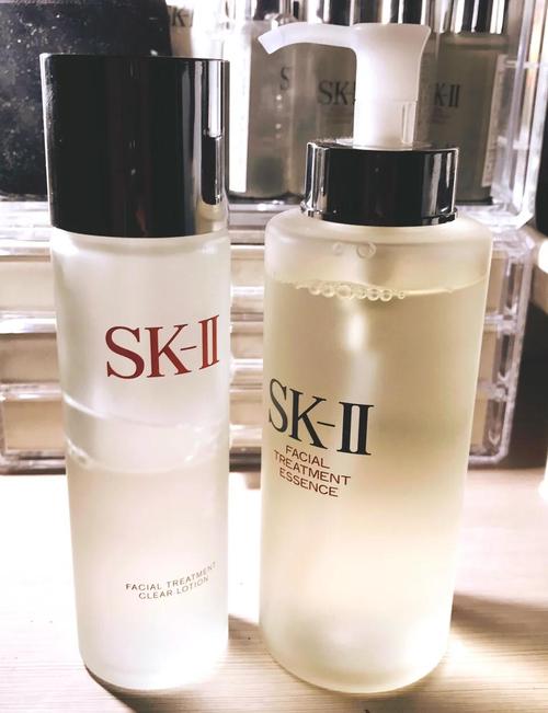 27岁护肤品怎么选？抗初老还是基础保湿？-图2