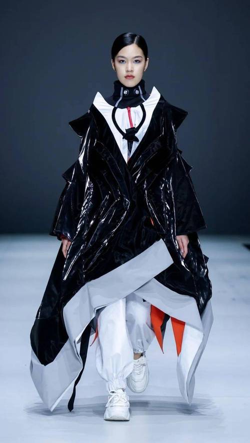 2025朝流女装，潮流风向如何？-图2