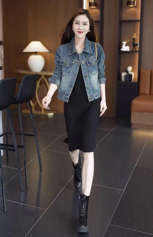 短装外套怎么搭？这些搭配图值得学！-图2