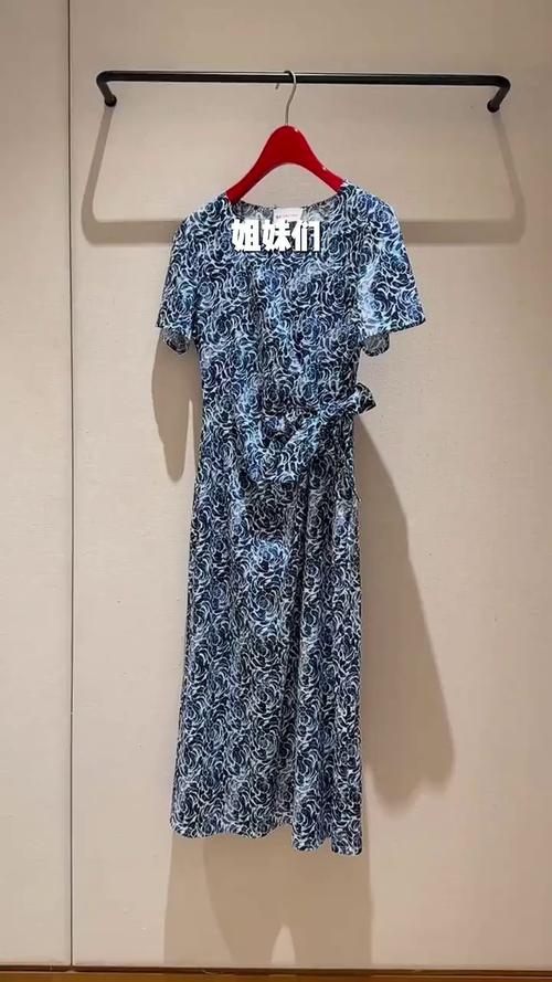 雅莹2025夏装，新季设计有何亮点？-图1