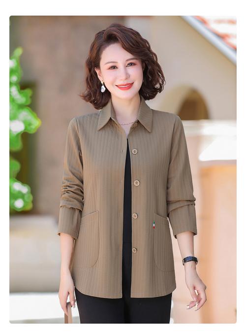 中年女装风衣外套选款有哪些技巧？-图3